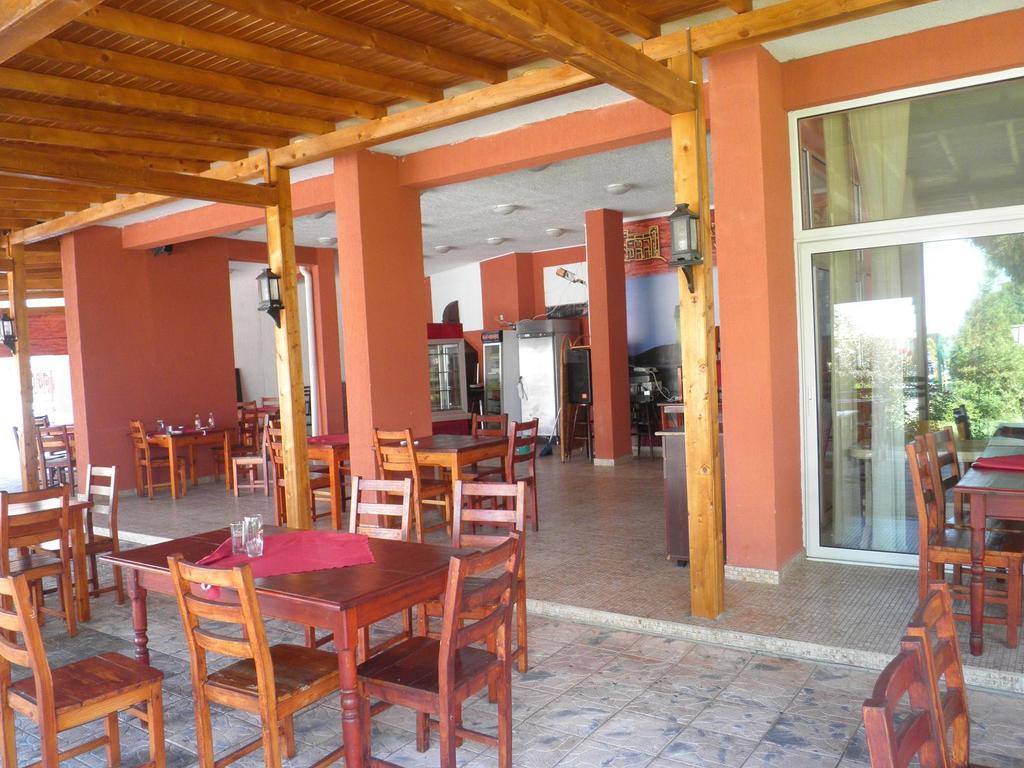 Apartments Privilige Fort Beach Elenite Exterior foto