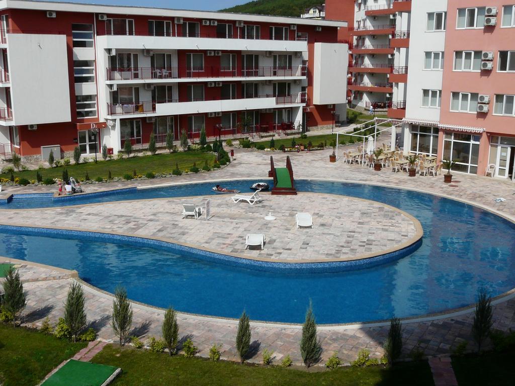 Apartments Privilige Fort Beach Elenite Exterior foto