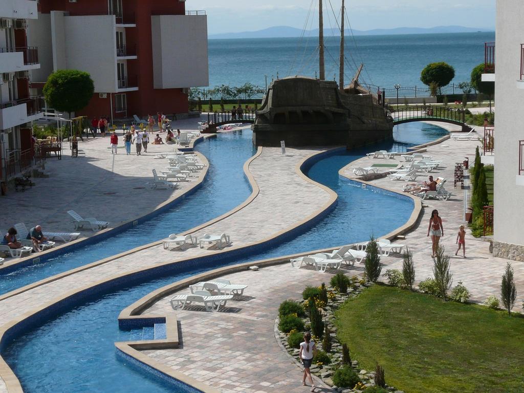 Apartments Privilige Fort Beach Elenite Exterior foto